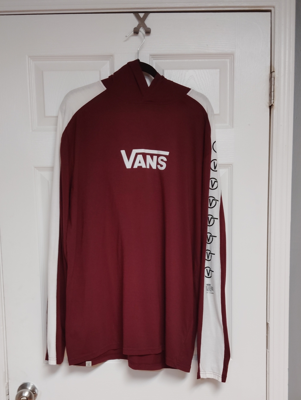 Vans Men's Maroon and White Long Sleeve T-shirt With Hood